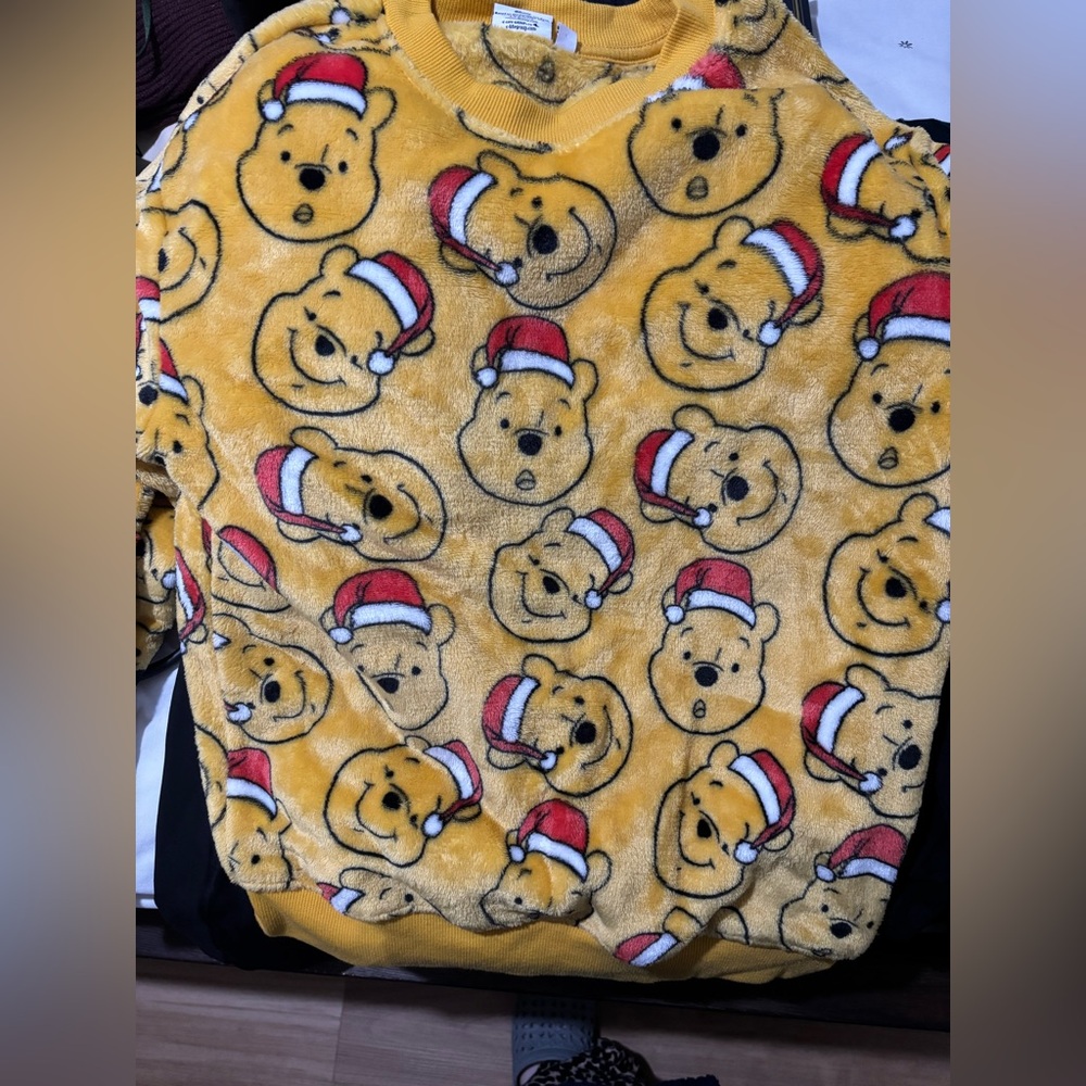 Yellow Fleece Sweater with Bear and Santa Hat Print Winnie the POOH size medium